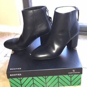 Brand new worthington black booties